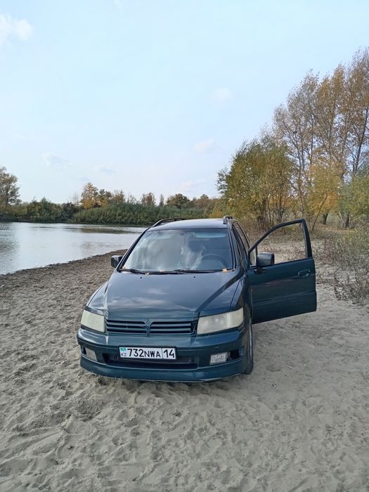 Продам машину минивэн