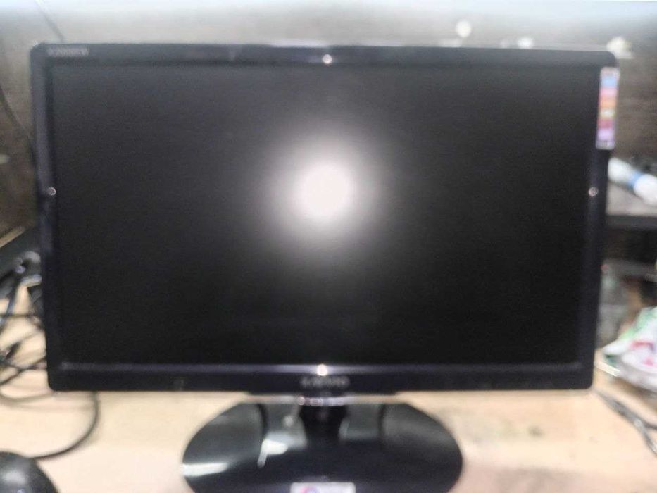 Компютер Huntkey  Core - i3 +Монитор 20