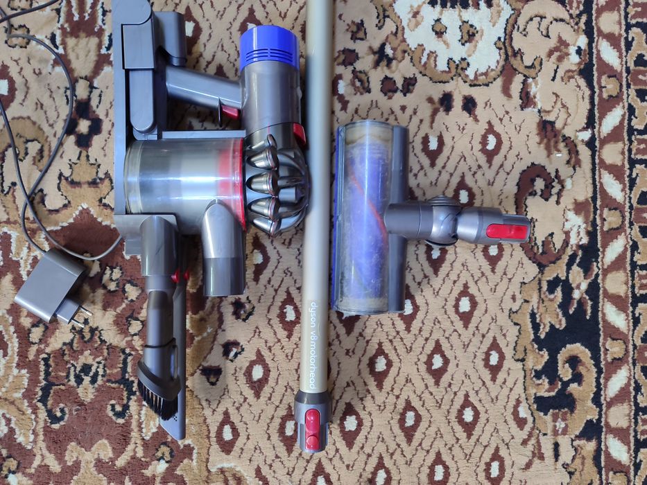 Dyson v8 беспроводной пылесос