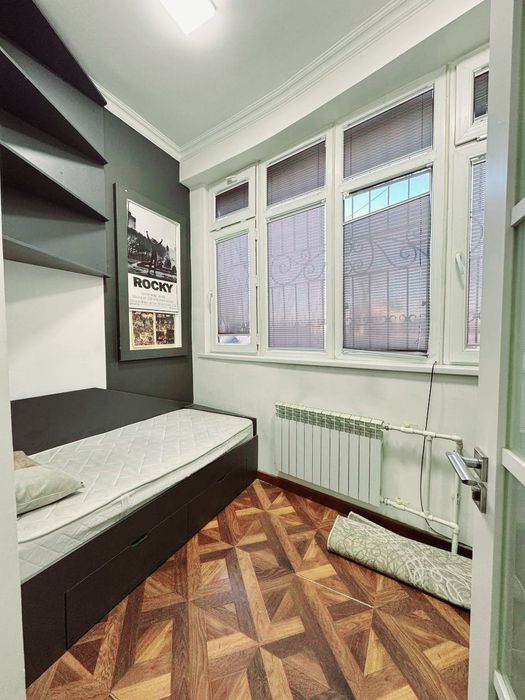 Яккасарайский район.Ул.нукус 8 роддом сдаётся офис 3х комнатный.24/7