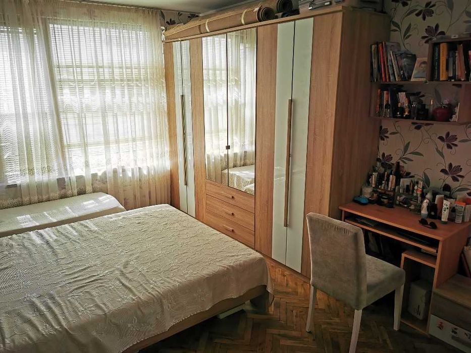 Продава се Четиристаен апартамент в Поморие - 140 кв.м за 948 €/кв.м - Снимка #2