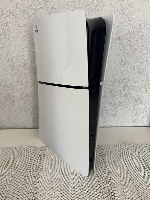 Конзола Playstation 5 Slim Digital 1TB + Гаранция
