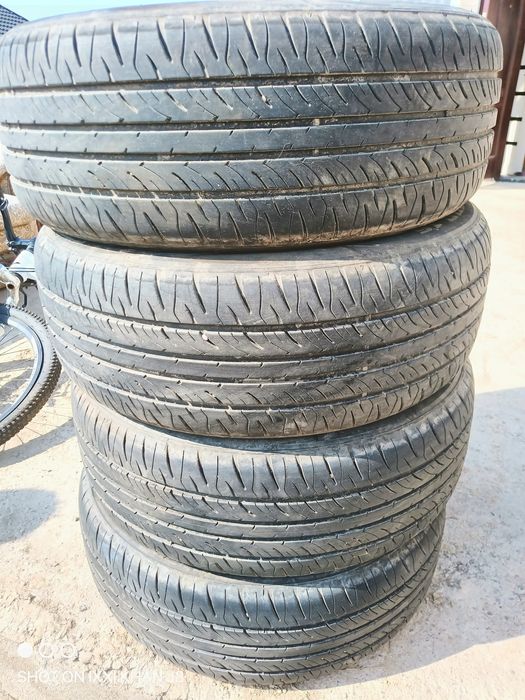 Авто шины на авто