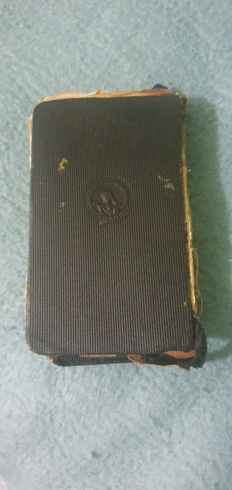 Vând două  biblii din perioada interbelică