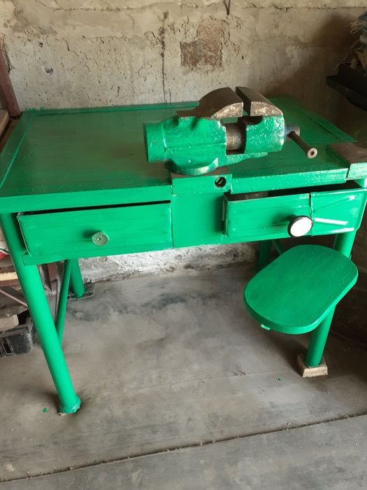 Дом и гаражное оборудован е