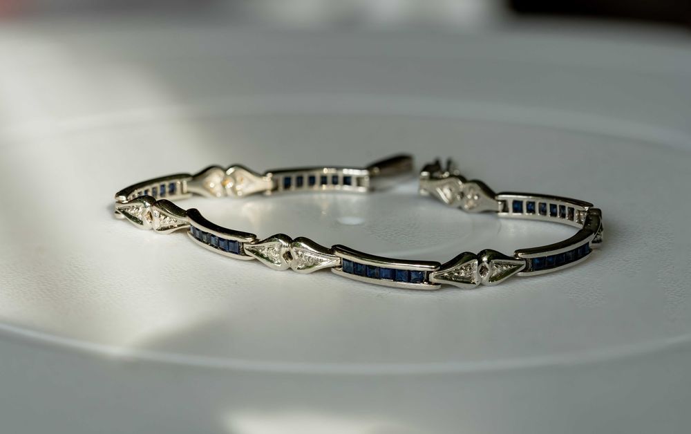 bratara aur 18k safire diamante certificat
