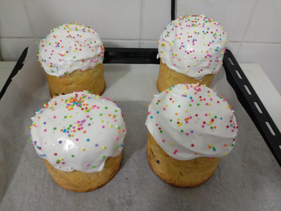 Самая  вкусная пицца,кята,самса,пироги и мн. другое