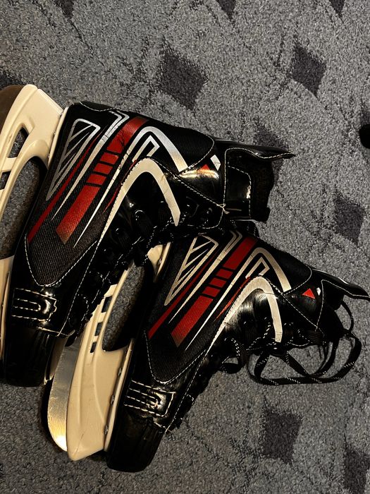 Коньки хокейные 42