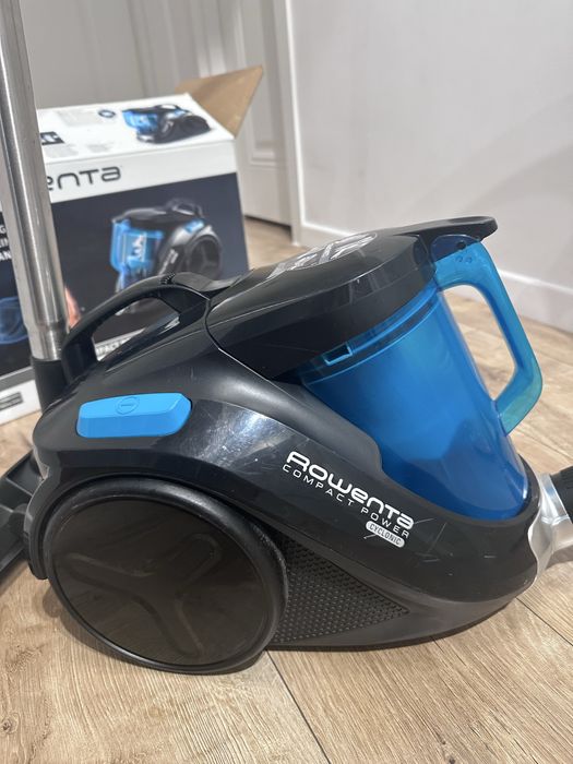 Aspirator Rowenta Compact Power Cyclonic fara sac