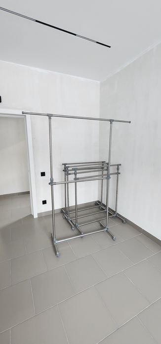 Стойка для одежды