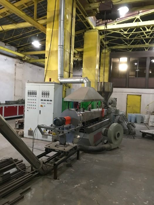 продается полный комплект оборудования по производству ДПК