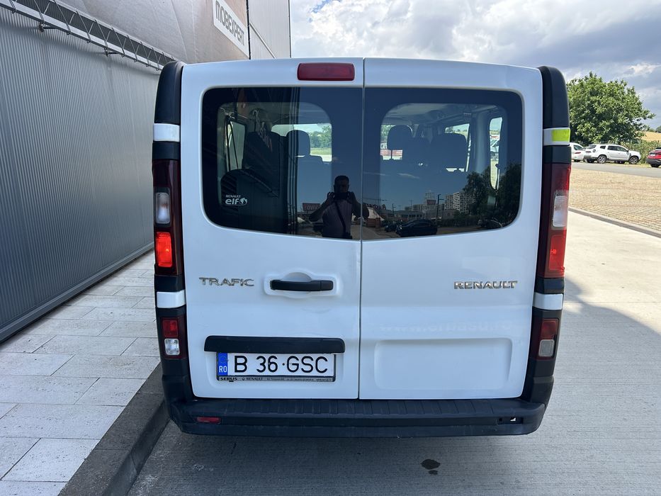 RENAULT Trafic 2017 — imagine 4