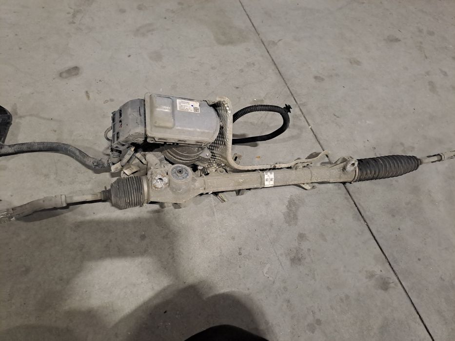 кормилна рейка peugeot 308 2018година