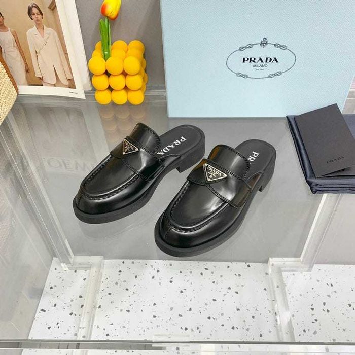 Saboti Prada marimea 39 40