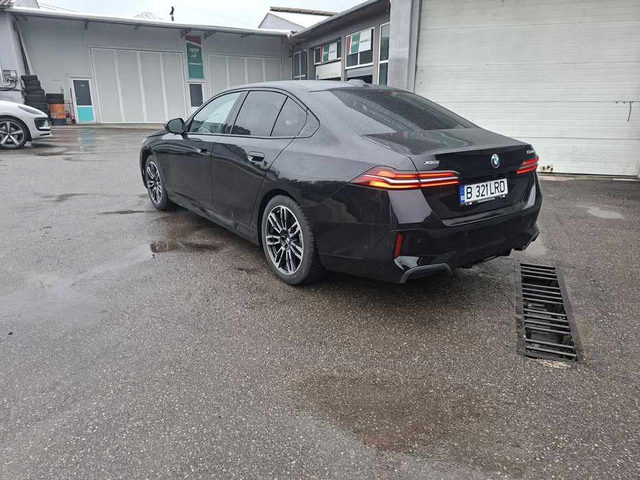 Bmw seria 5 G60 XDrive/ avariat