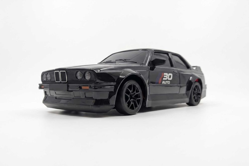 Дрифт RC Количка с Дистанционно BMW E30
