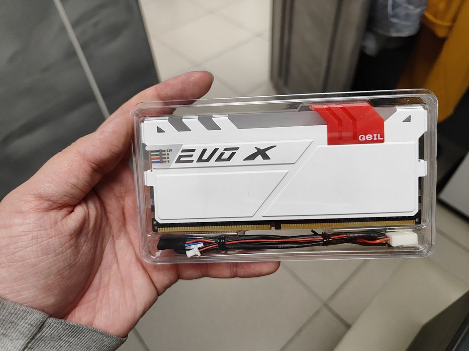 ОЗУ DDR4 4GB 2133MHz