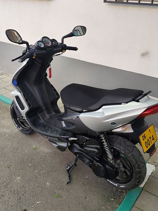 Vand scuter Peugeot speedfight 2