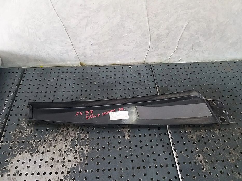 Ornament stalp dreapta audi a4 b7 8e 8e0853290d