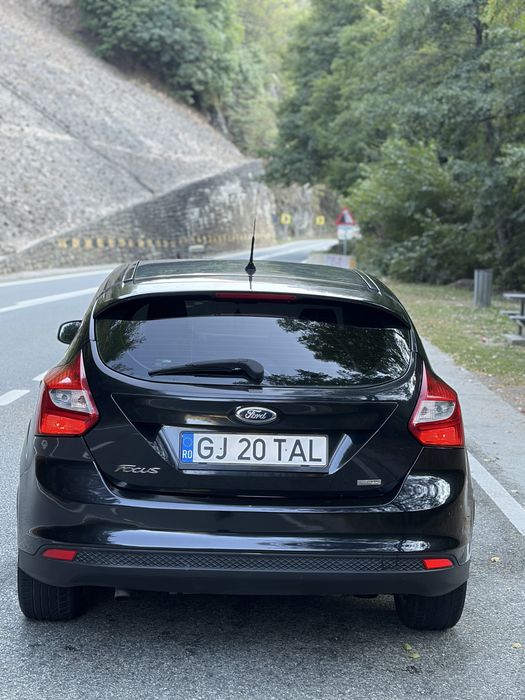 FORD Focus 2012 — imagine 5