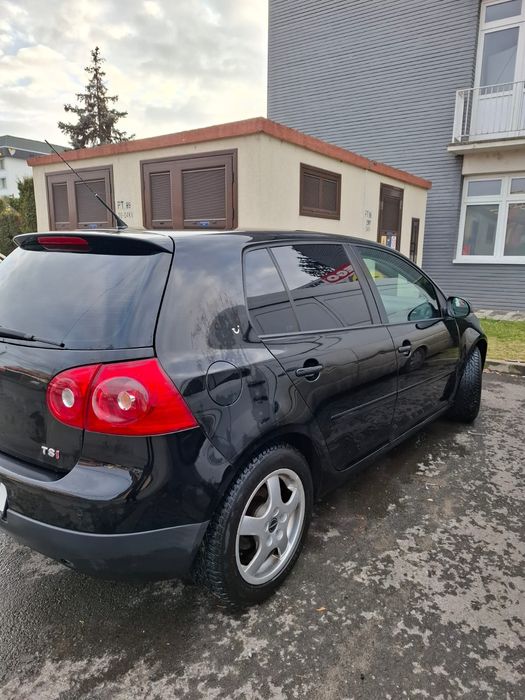 Golf 5 An 2008 1.4 Benzina  145 cai