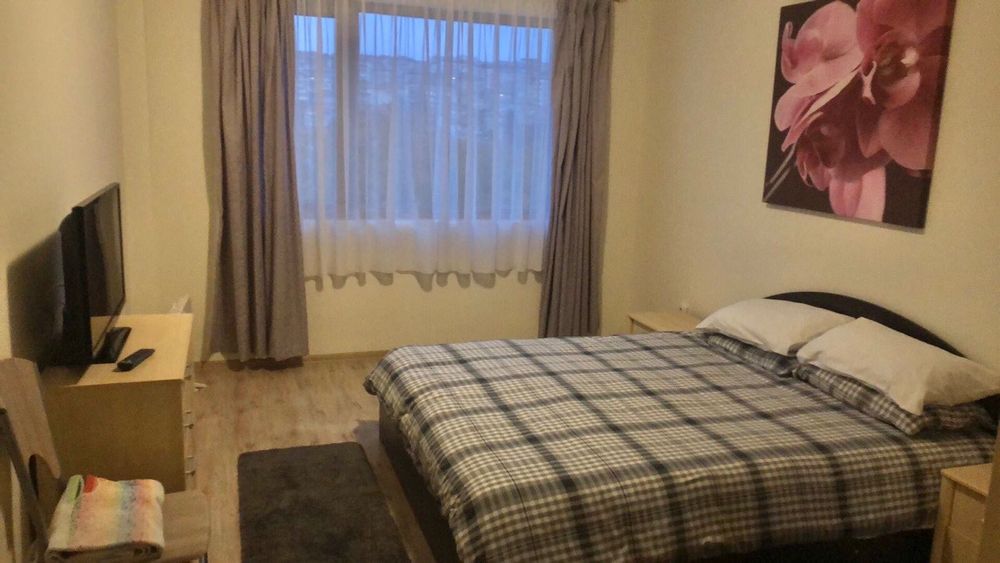 Дава се под наем Двустаен апартамент в Велико Търново, Стара част - 70 кв.м за 357 € - Снимка #3