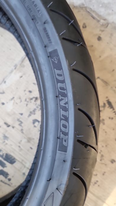 Anvelopa Moto Dunlop 120/70 ZR17 Stare Impecabilă DOT4622