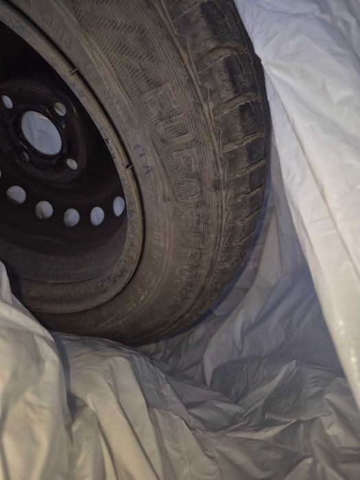 Зимни гуми със джантите 13 цола