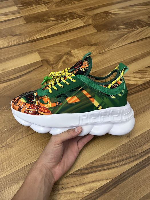 Versace chain reaction tropical