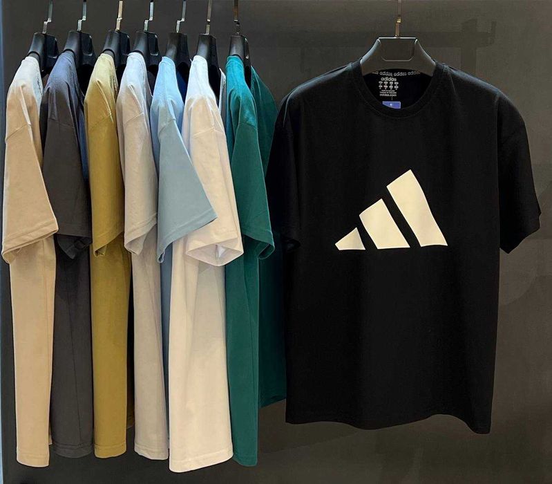 Adidas Unisex Classic T-shirt & Short