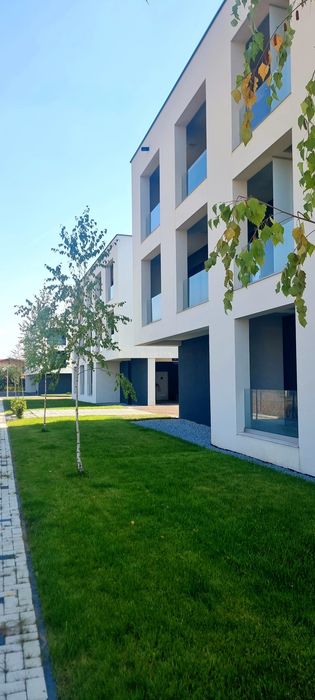 Rezervat Ultimul apartament  +2 parcări sub bloc incluse în preț + o b