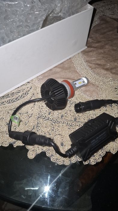 Set 2 becuri LED H7