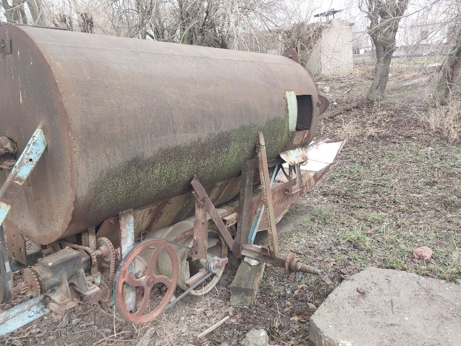 Mosh dikuvi sotiladi