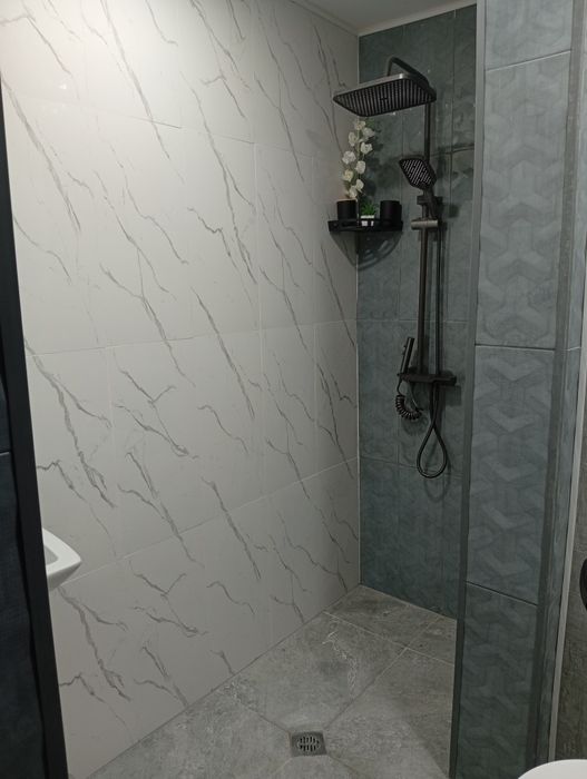 Продава се Къща в с. Орешак, Област Ловеч - 330 кв.м за 402 €/кв.м - Снимка #23