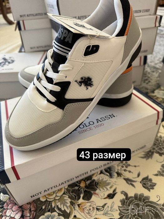 Продается кроссовки