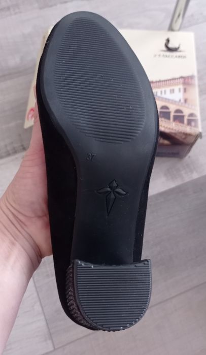 Туфли женские продам