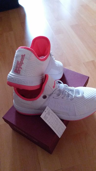 Adidasi de Firmă (Super Dry Sport),Import Anglia,Noi cu eticheta.