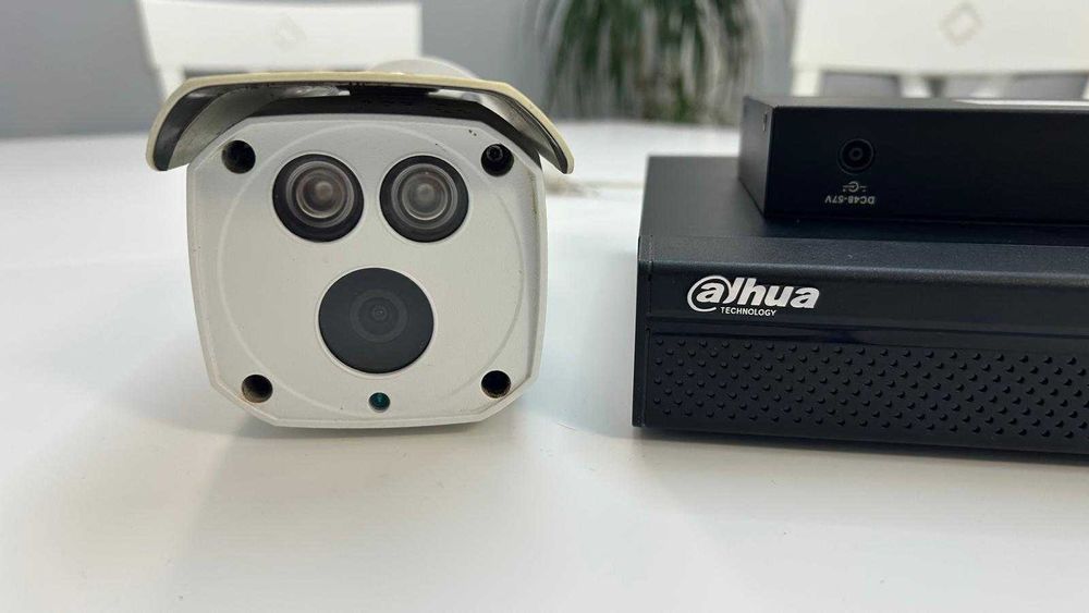 Sistem supraveghe CCTV NVR 8p Dahua + Switch PoE 9p + 7 Cam 4MP Dahua