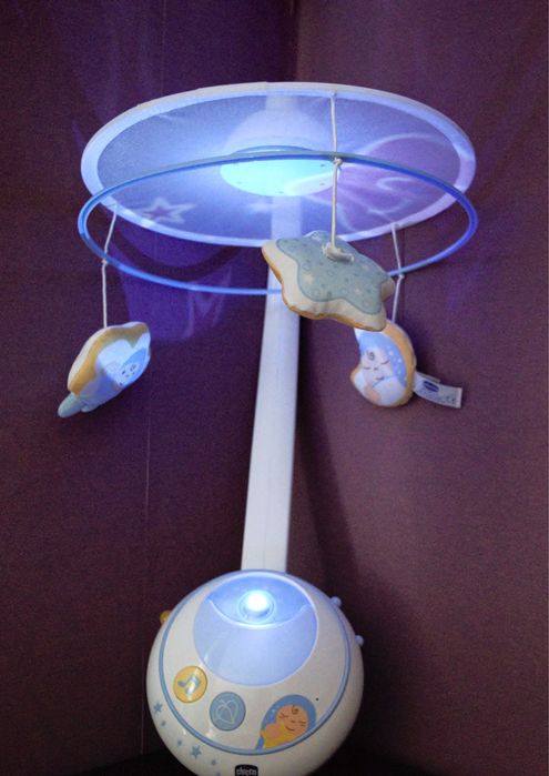 Мобиль Chicco с проектором