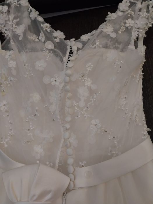 Rochie de mireasa - vând sau schimb cu telefon performant