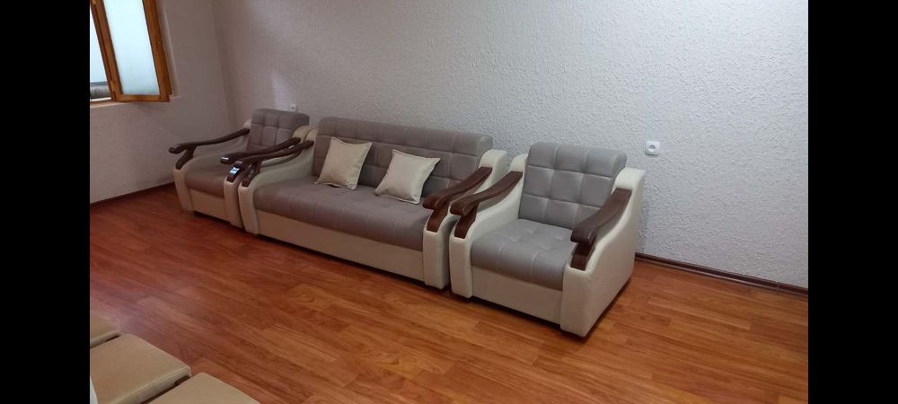 Мягки мебель и диван. Реставратсь или на заказ.