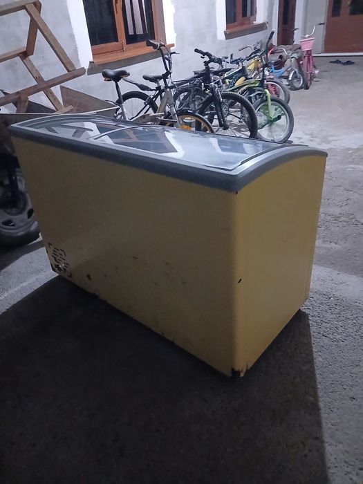 Морозилник сотилади