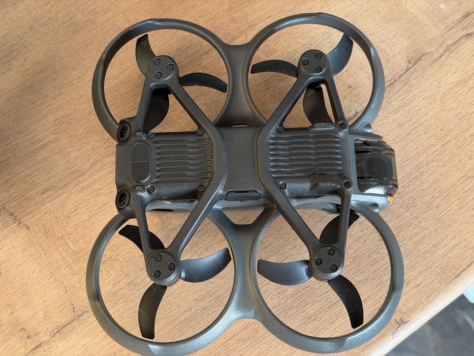 DJI Avata 2 Fly More combo + DJI FPV Remote Controller 3