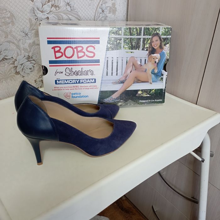 Продам женские туфли