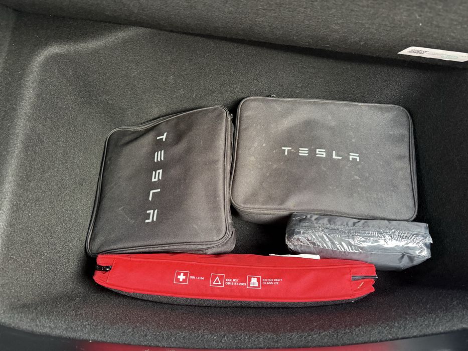 Tesla Model 3 LR Dual Motor