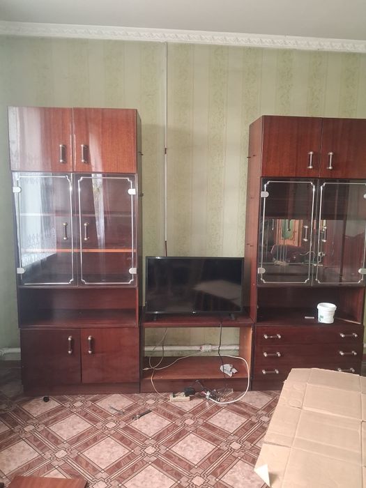 Продам стенку в зал