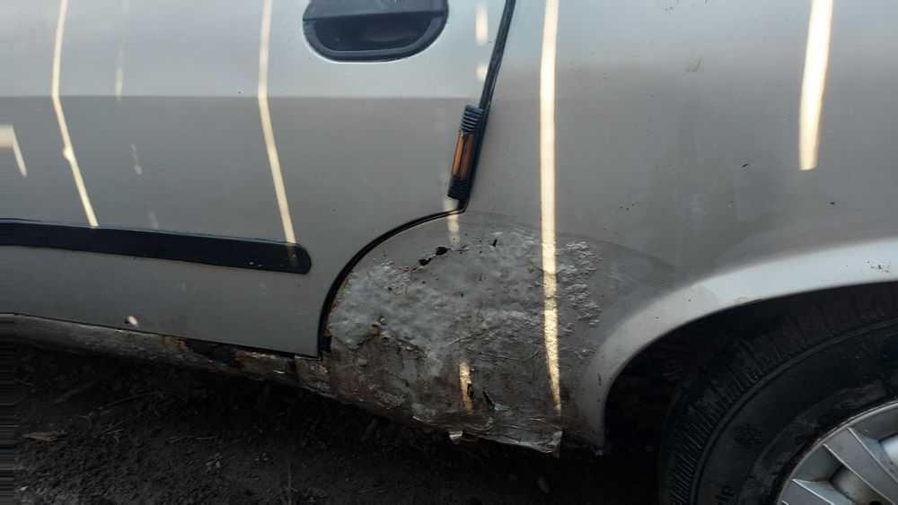 Vind dacia 1307 dezmembrat sau pese 2650 lei Braila tel 0770 692683