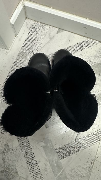 Споги Жеские 38EU