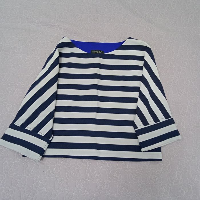 Продам женская рубашка 7000 т