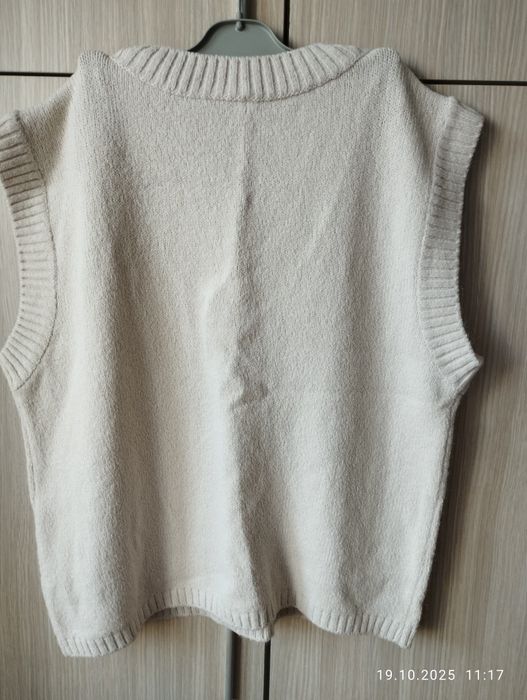 Нов голям дамски пуловер